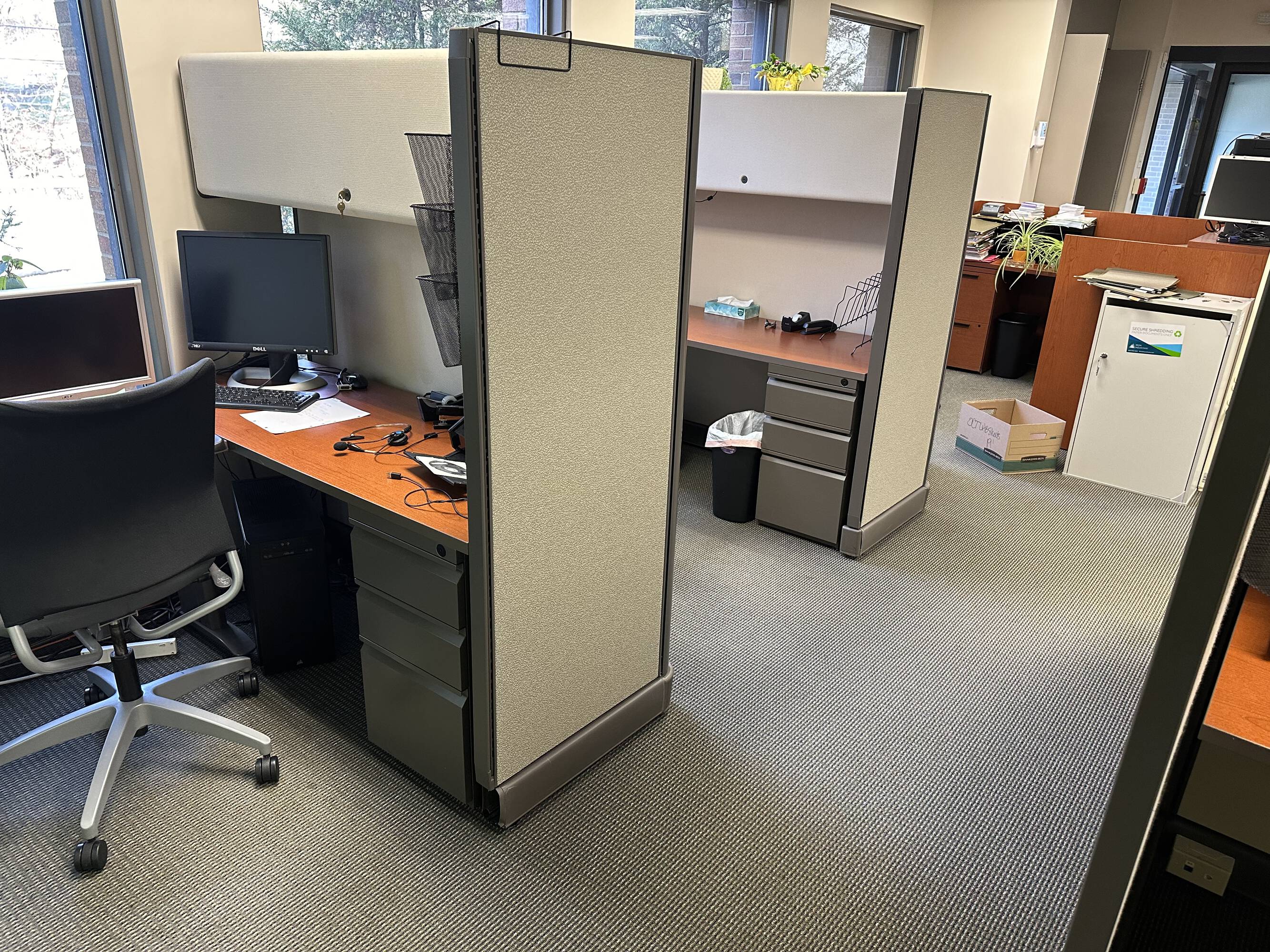 2640 Pitcairn Rd, Monroeville, PA 15146