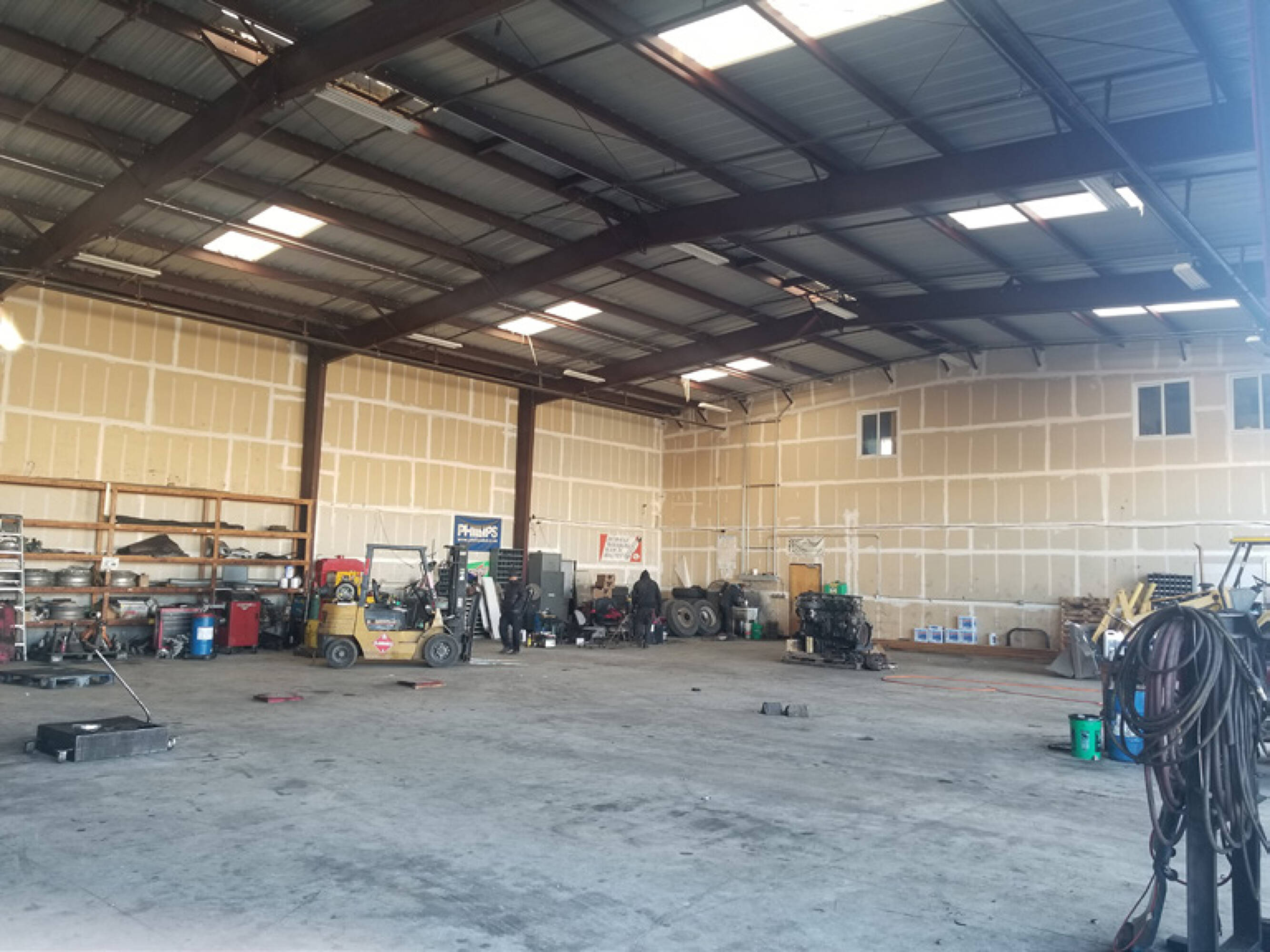 7529 Reese Rd, Sacramento, CA 95828