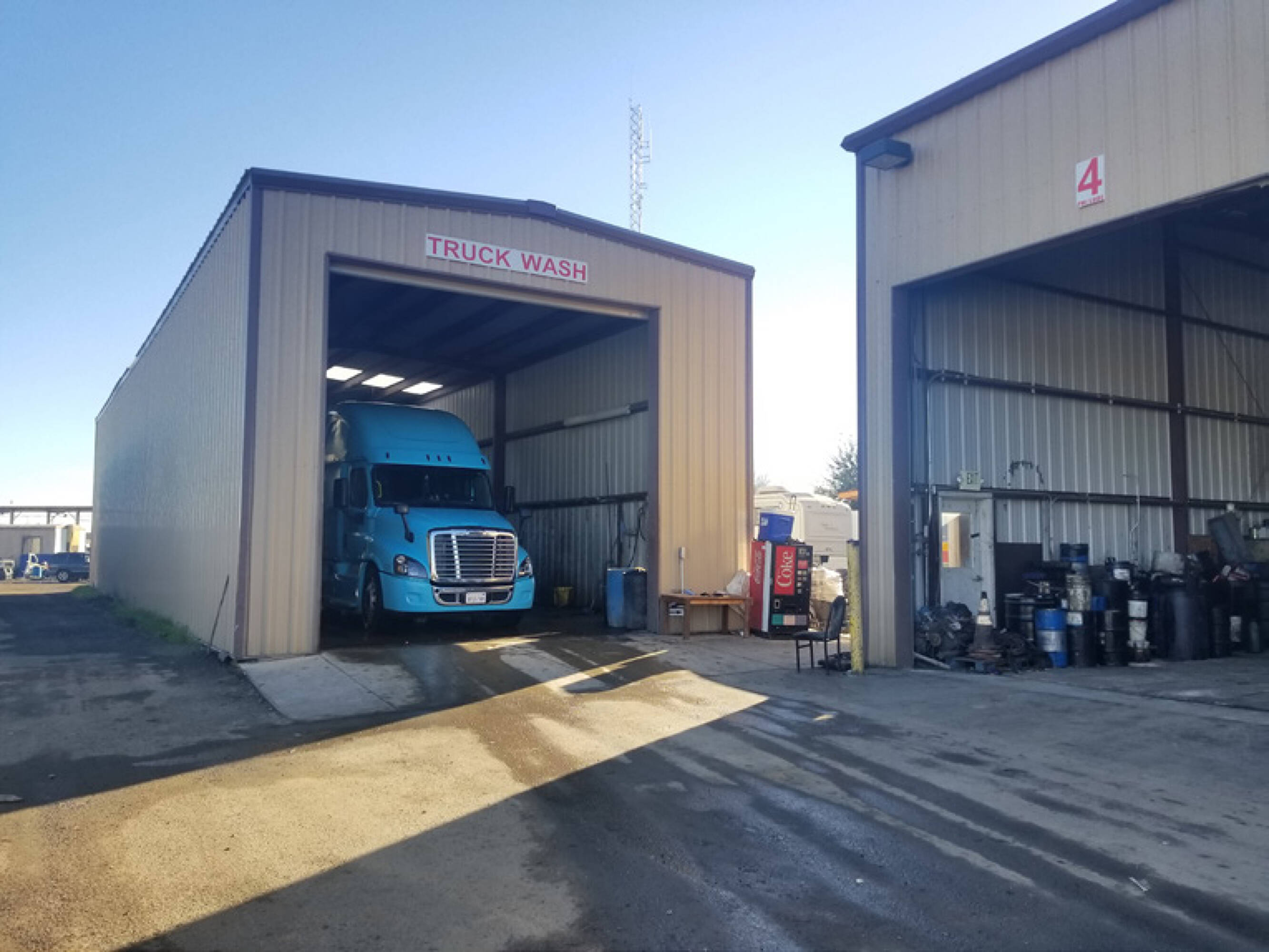 7529 Reese Rd, Sacramento, CA 95828