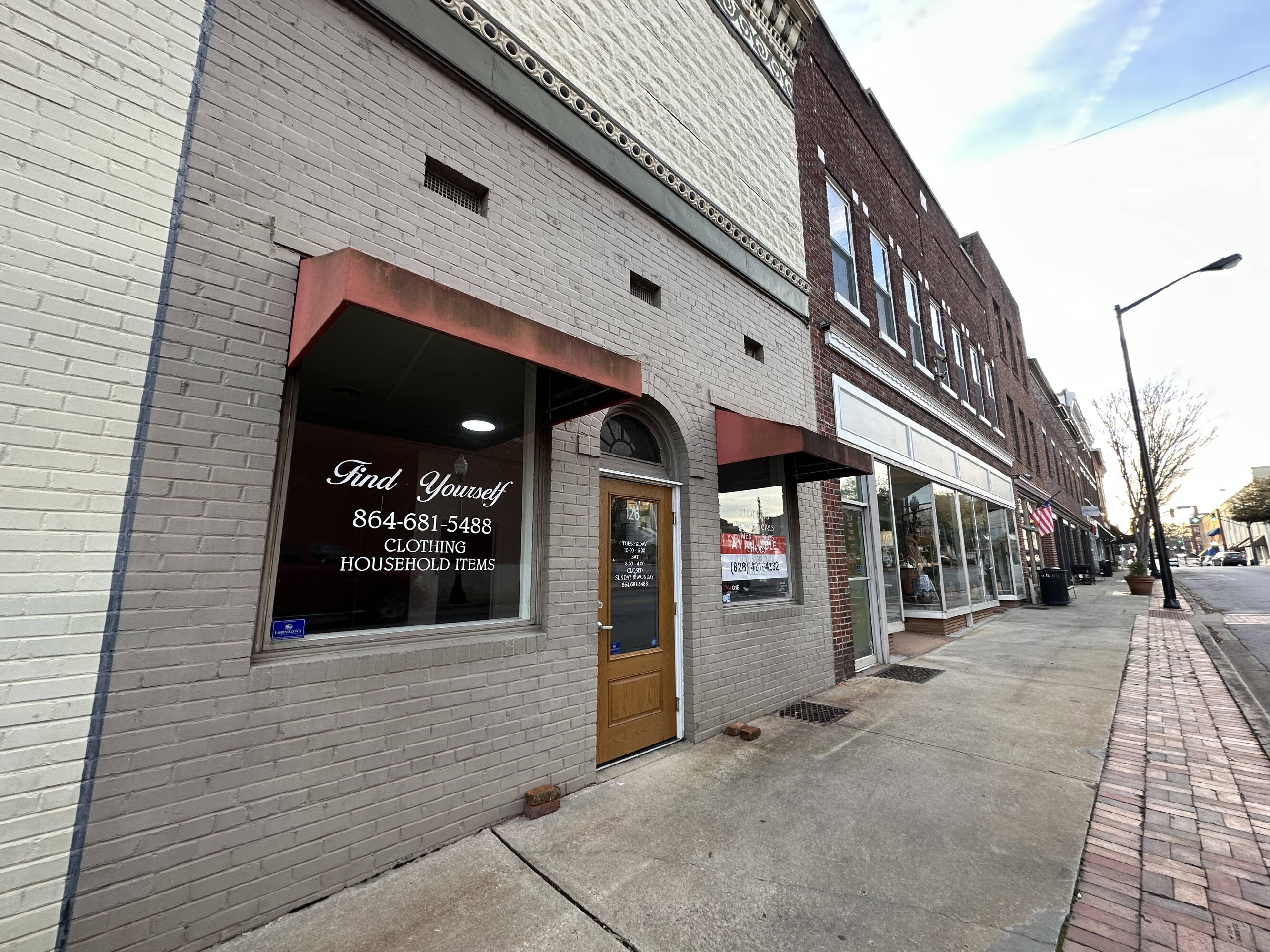 128 E Main St, Laurens, SC 29360 | Crexi.com