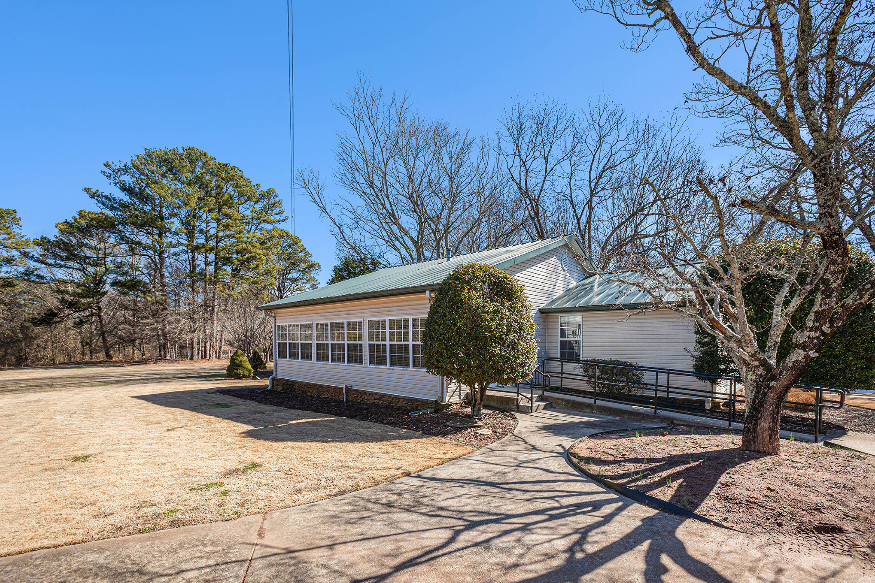 183 Scott Rd, Canton, GA 30115