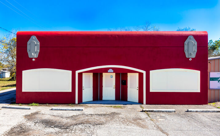 111-s-8th-st-la-porte-tx-77571-crexi