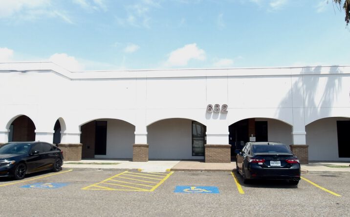 Pictures of Office property located at 632 N Ed Carey Dr, Harlingen, TX 78550 for lease - image #1