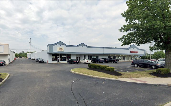 Pictures of Retail, Office property located at 2671 S Dixie Dr, Kettering, OH 45409 for lease - image #1