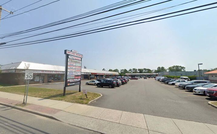 Pictures of Retail, Office property located at 350 E Main St, Patchogue, NY 11772 for sales - image #1