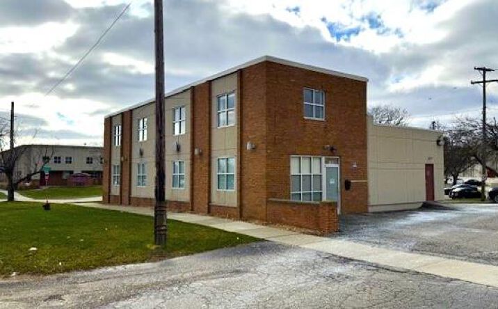 Pictures of Office property located at 31205 Woodward Ave, Royal Oak, MI 48073 for lease - image #1
