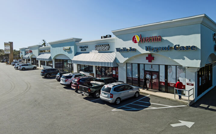 Pictures of Retail, Restaurant property located at 4160 Southside Blvd, Jacksonville, FL 32246 for lease - image #1