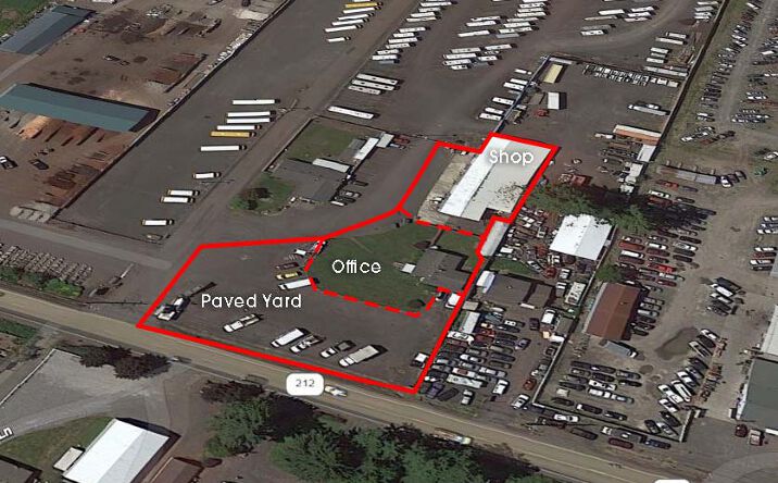 Pictures of Retail property located at 30401 SE Highway 212, Boring, OR 97009 for lease - image #1