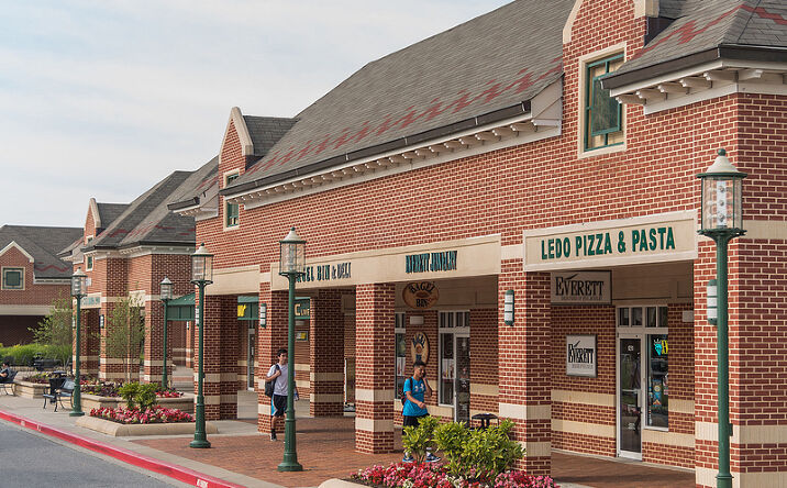 Pictures of Retail, Restaurant property located at 6050 Daybreak Cir, Clarksville, MD 21029 for lease - image #1