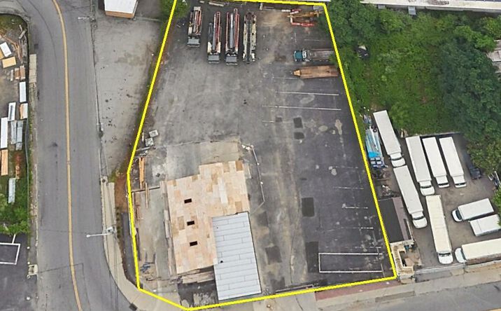 Pictures of Industrial property located at 41 Torre Place, Yonkers, NY 10703 for lease - image #1