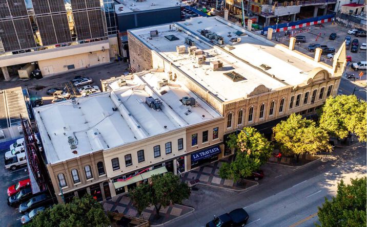 Pictures of Retail property located at 316 Congress Ave, Austin, TX 78701 for lease - image #1
