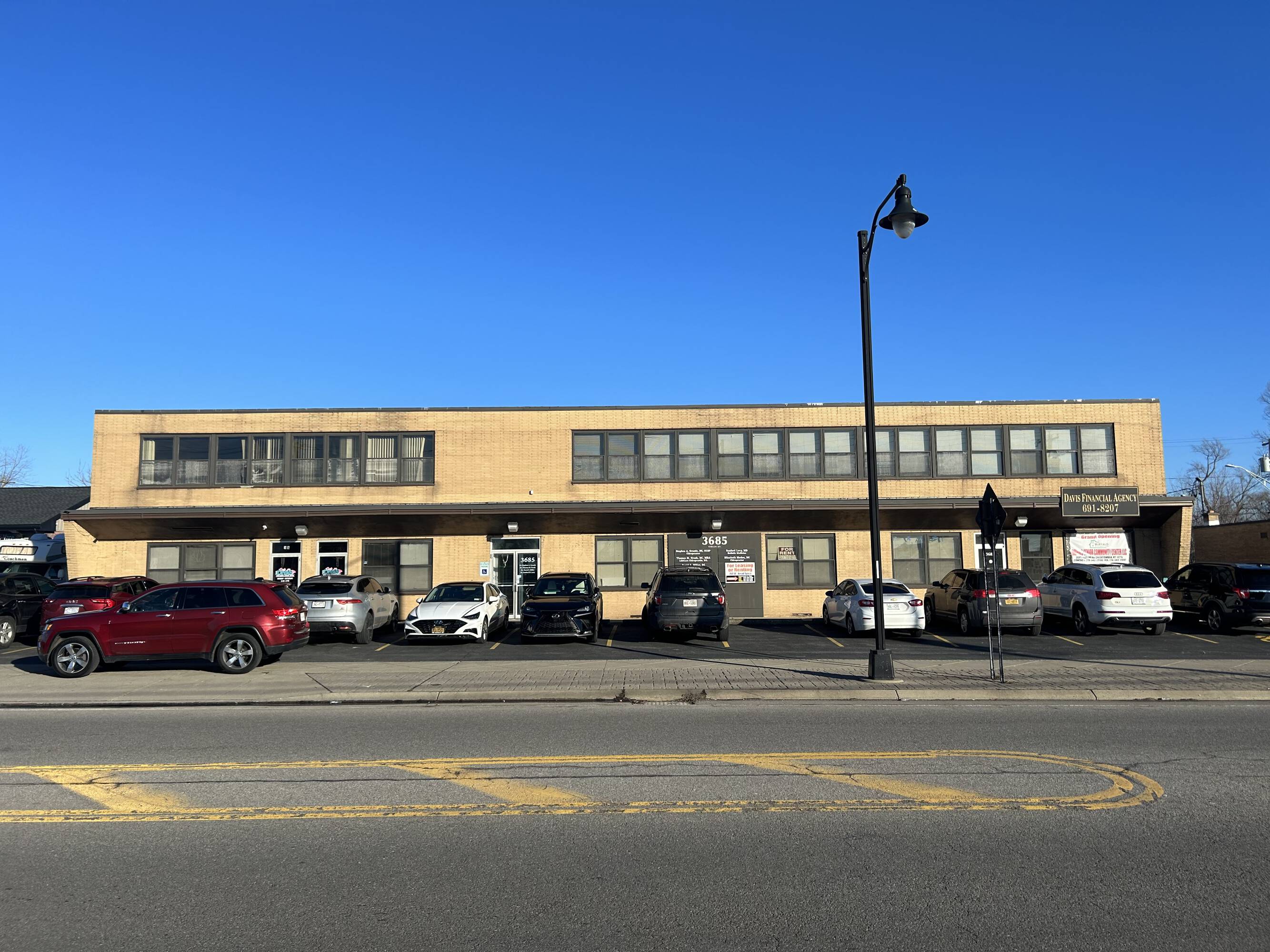 3685 Harlem Rd, Cheektowaga, NY 14215