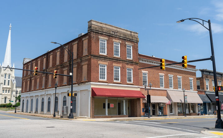 Pictures of Retail, Office property located at 1 N Congress St, York, SC 29745 for lease - image #1