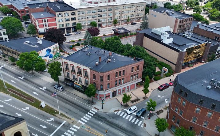 Pictures of Retail property located at 2 Lisbon St, Lewiston, ME 04240 for lease - image #1