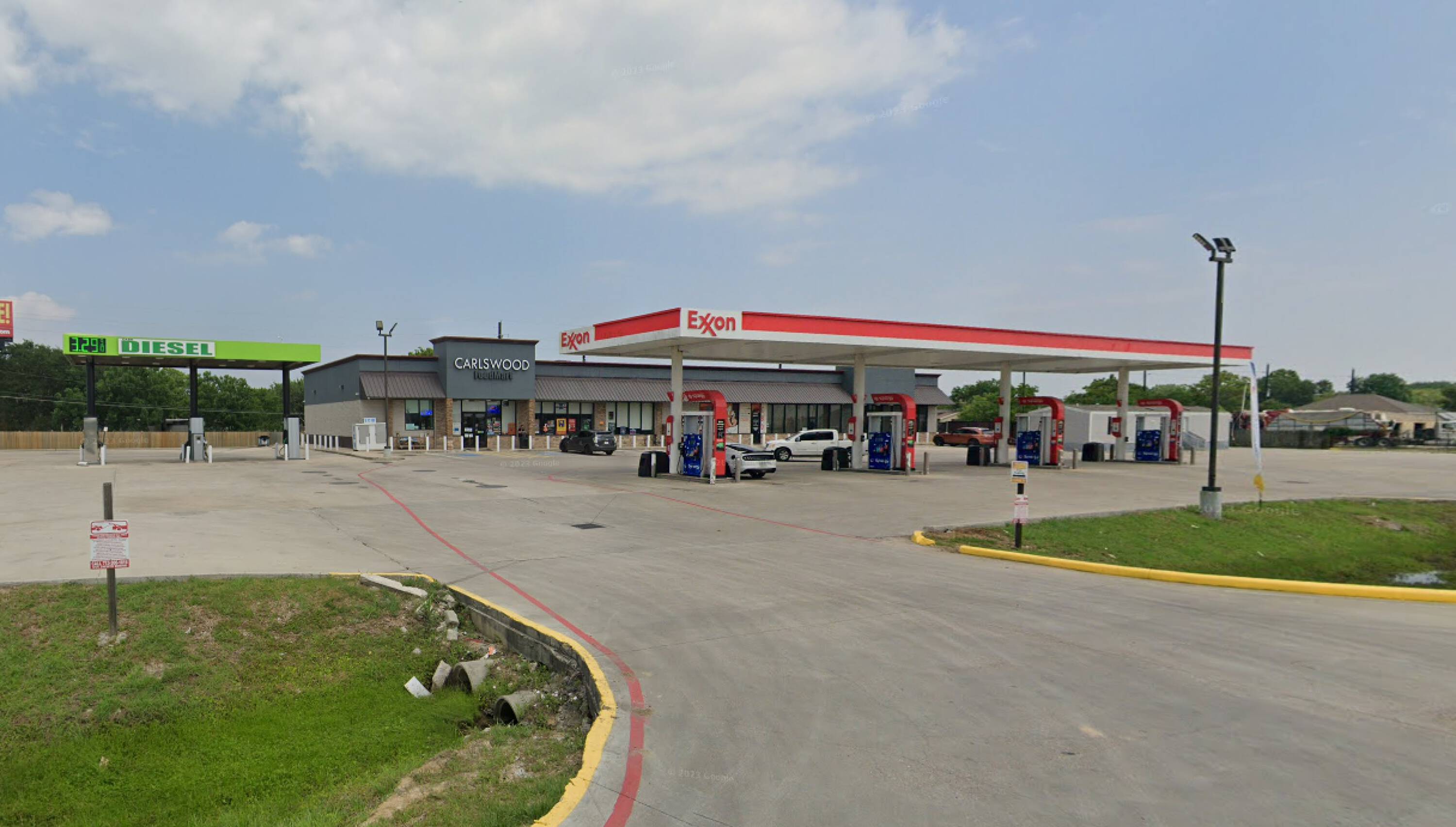 2232 S FarmtoMarket 565 Rd, Baytown, TX 77523