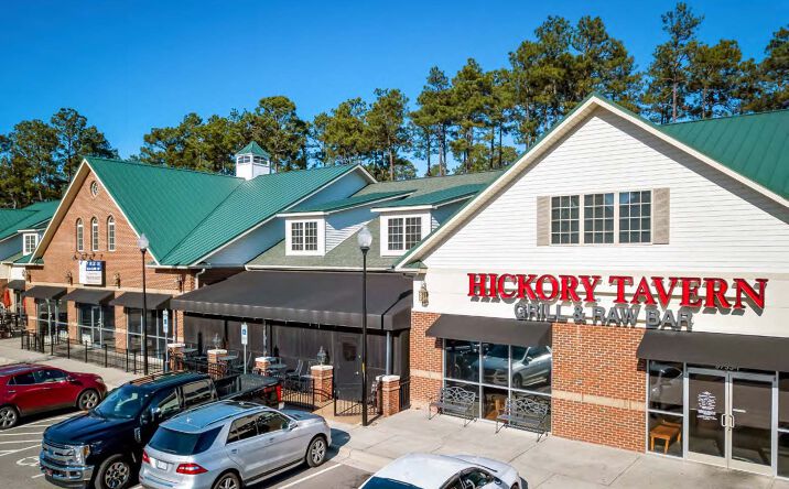 Pictures of Retail property located at 9735 US 15-501, Pinehurst, NC 28374 for lease - image #1