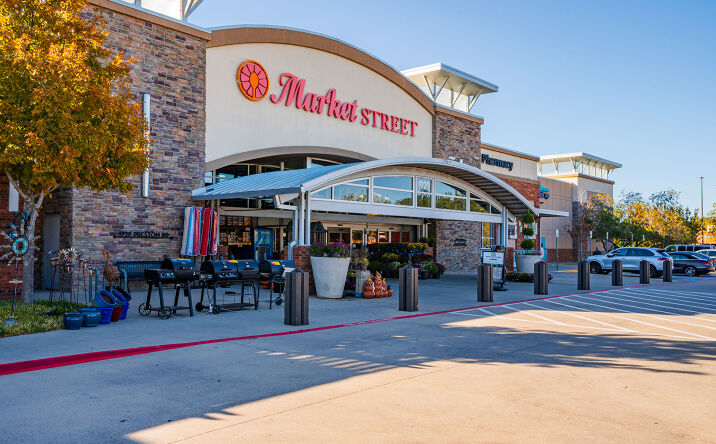 Pictures of Retail, Office, Restaurant property located at 1901-1941 Preston Road, Plano, TX 75093 for lease - image #1