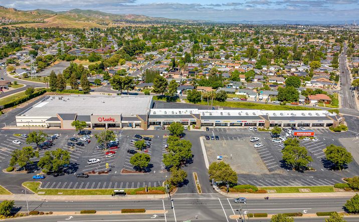 Pictures of Retail property located at 3100 Contra Loma Blvd, Antioch, CA 94509 for lease - image #1