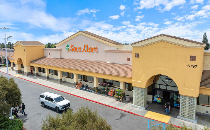 Pictures of Retail property located at 6797 Milburn Avenue, Fresno, CA 93722 for lease - image #1