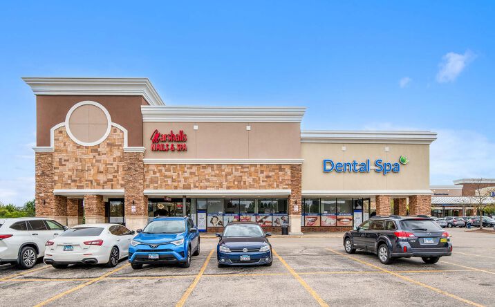 Pictures of Retail, Office, Restaurant property located at 2575 Golf Road, Hoffman Estates, IL 60169 for lease - image #1