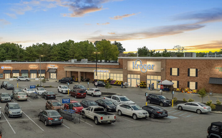 Pictures of Retail, Restaurant property located at 1060-1070 Chinoe Road, Lexington, KY 40502 for lease - image #1