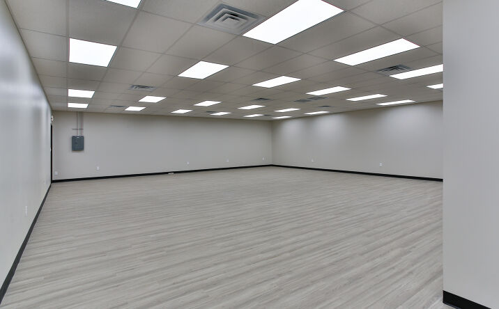Pictures of Office property located at 3201 N. Sylvania Ave., Fort Worth, TX 76111 for lease - image #1