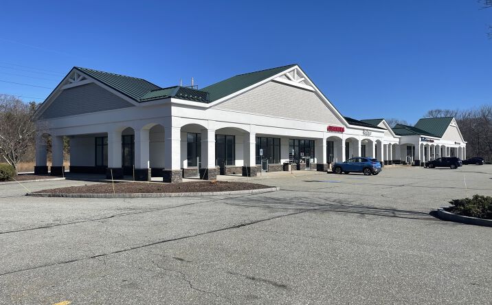 Pictures of Retail property located at 1051 Ten Rod Road, North Kingstown, RI 02852 for lease - image #1