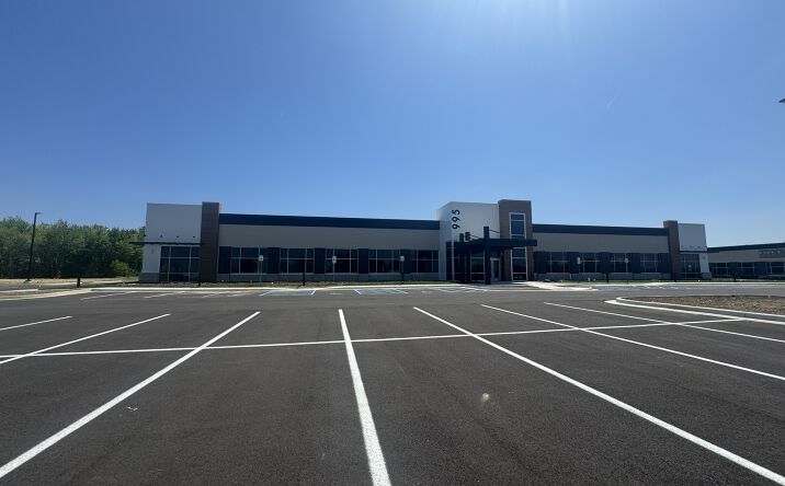 Pictures of Retail, Office, Special Purpose property located at 905 N Emerson Ave, Greenwood, IN 46143 for lease - image #1