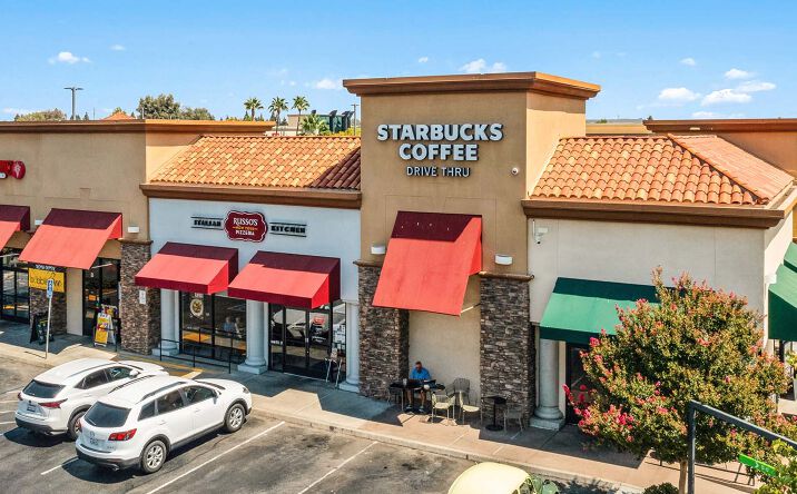 Pictures of Retail, Restaurant property located at 1835 Herndon Ave, Clovis, CA 93611 for lease - image #1