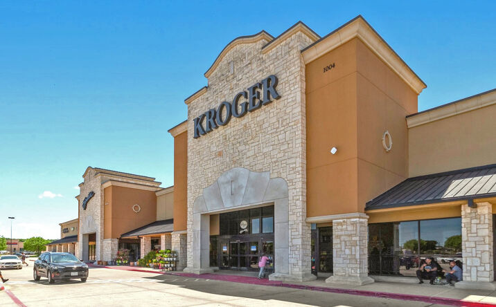 Pictures of Retail property located at 1004 S. Crowley Rd, Crowley, TX 76036 for lease - image #1