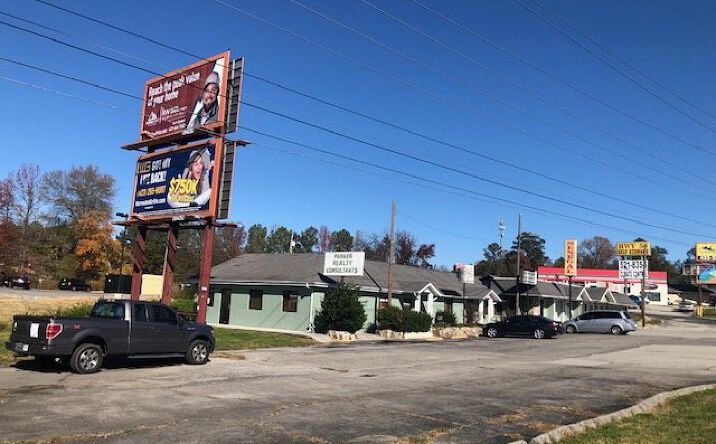 Pictures of Retail property located at 4817 TN-58, Chattanooga, TN 37416 for lease - image #1