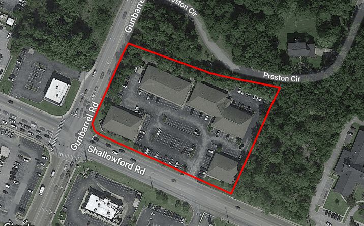 Pictures of Office property located at 7405 Shallowford Rd, Chattanooga, TN 37421 for lease - image #1