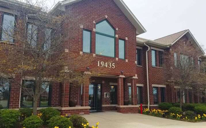 Pictures of Office property located at 19435 W Capitol Dr, Brookfield, WI 53045 for lease - image #1