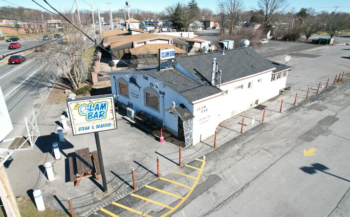 Pictures of Retail, Restaurant, Special Purpose property located at 3914 Brewerton Rd, Syracuse, NY 13212 for lease - image #1