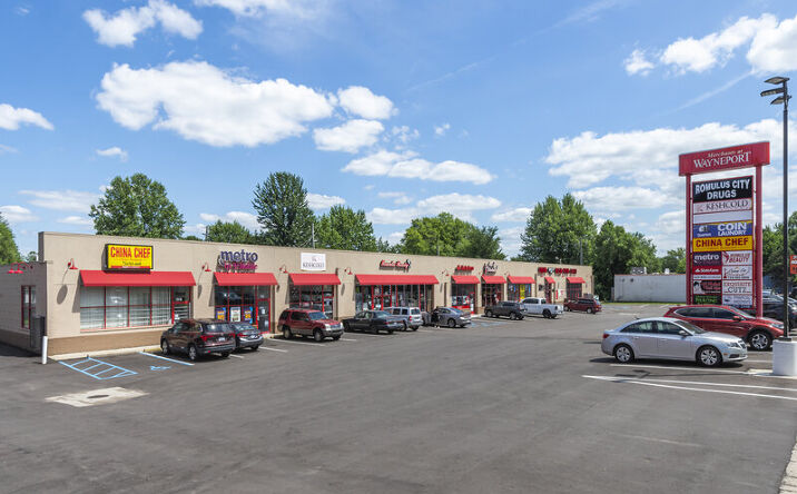 Pictures of Retail property located at 9219 Wayne Rd, Romulus, MI 48174 for lease - image #1