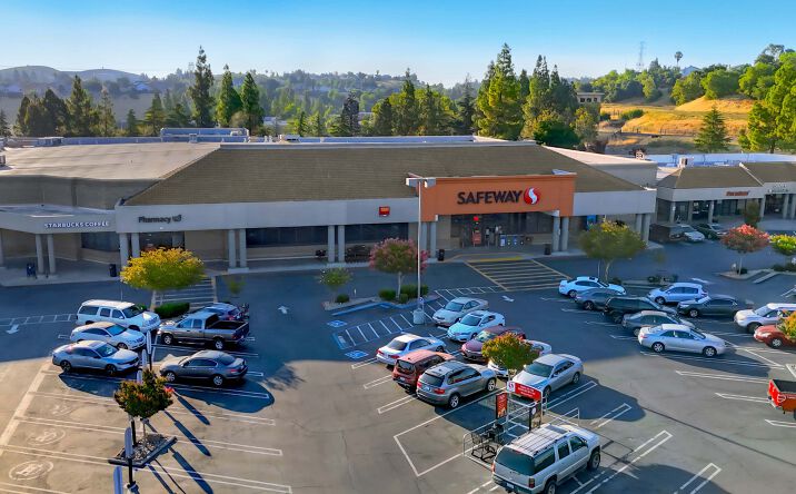 Pictures of Retail, Restaurant property located at Hillcrest Avenue & Deer Valley Road, Antioch, CA 94509 for lease - image #1