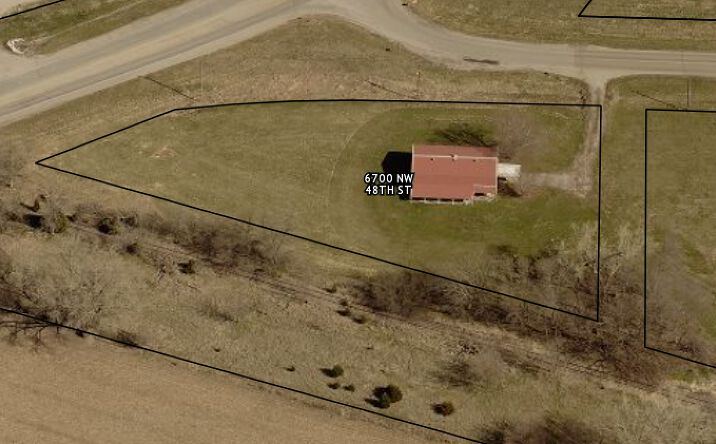 Pictures of Industrial property located at 4505 Old Woodlawn Rd, Lincoln, NE 68524 for lease - image #1