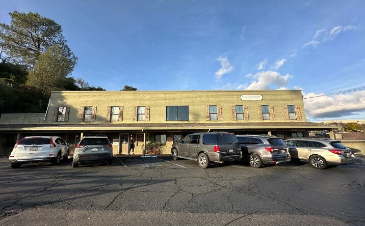 Pictures of Retail property located at 161 Palm Ave, Auburn, CA 95603 for lease - image #1