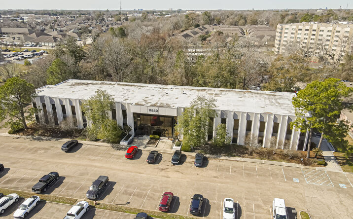 Pictures of Office property located at 11550 Newcastle Ave, Baton Rouge, LA 70816 for lease - image #1