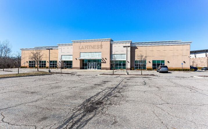Pictures of Retail property located at 2050 S Telegraph Rd, Bloomfield Hills, MI 48302 for lease - image #1