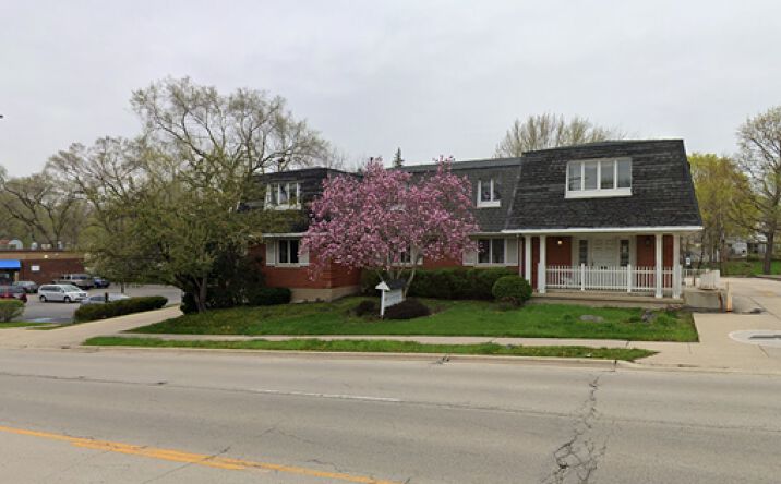Pictures of Office property located at 474 Summit St, Elgin, IL 60120 for lease - image #1