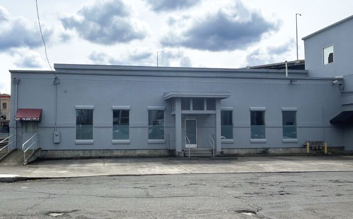 Pictures of Industrial property located at 88 SE Washington St, Portland, OR 97214 for lease - image #1