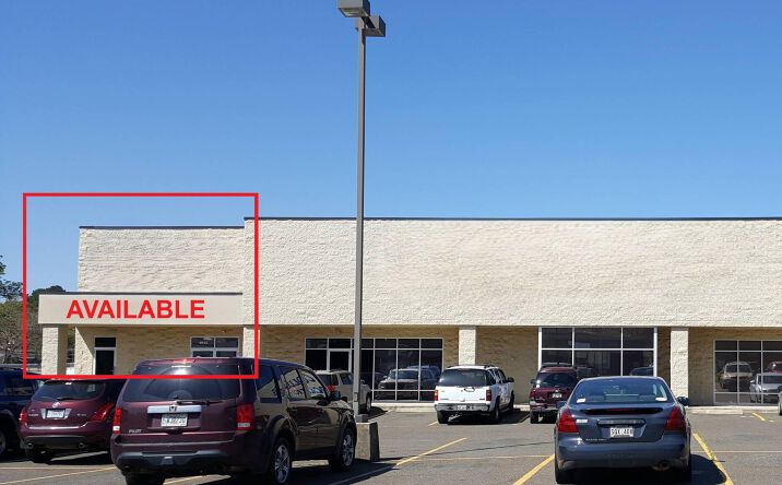Pictures of Retail, Office, Special Purpose property located at 8932 Jewella Ave, Shreveport, LA 71118 for lease - image #1