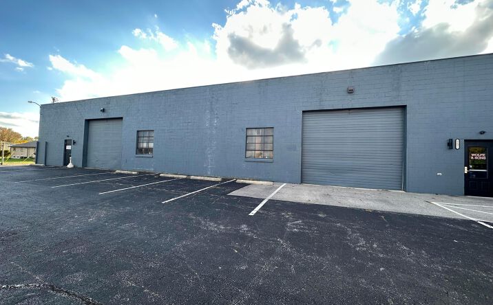 989 Old Henderson Road, Columbus, OH 43220 | Crexi.com