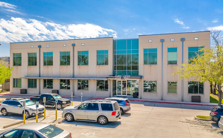 Pictures of Office property located at 720 W 34th St, Austin, TX 78705 for lease - image #1