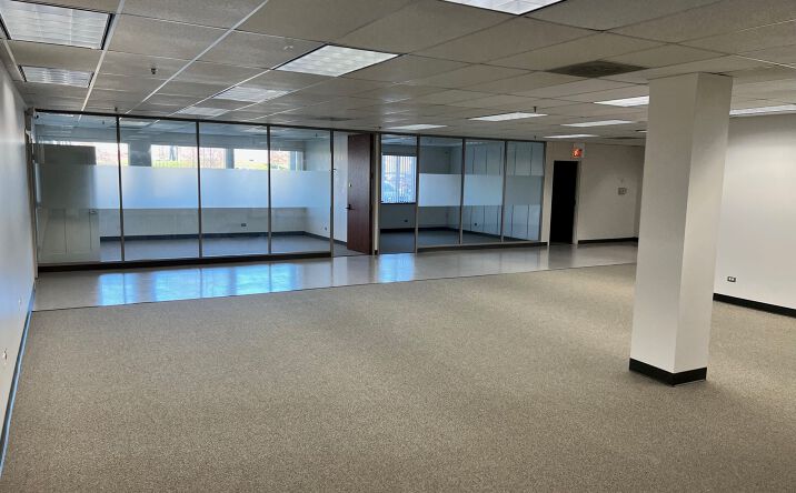 Pictures of Office property located at 2600 E 107th Street, Bolingbrook, IL 60440 for lease - image #1
