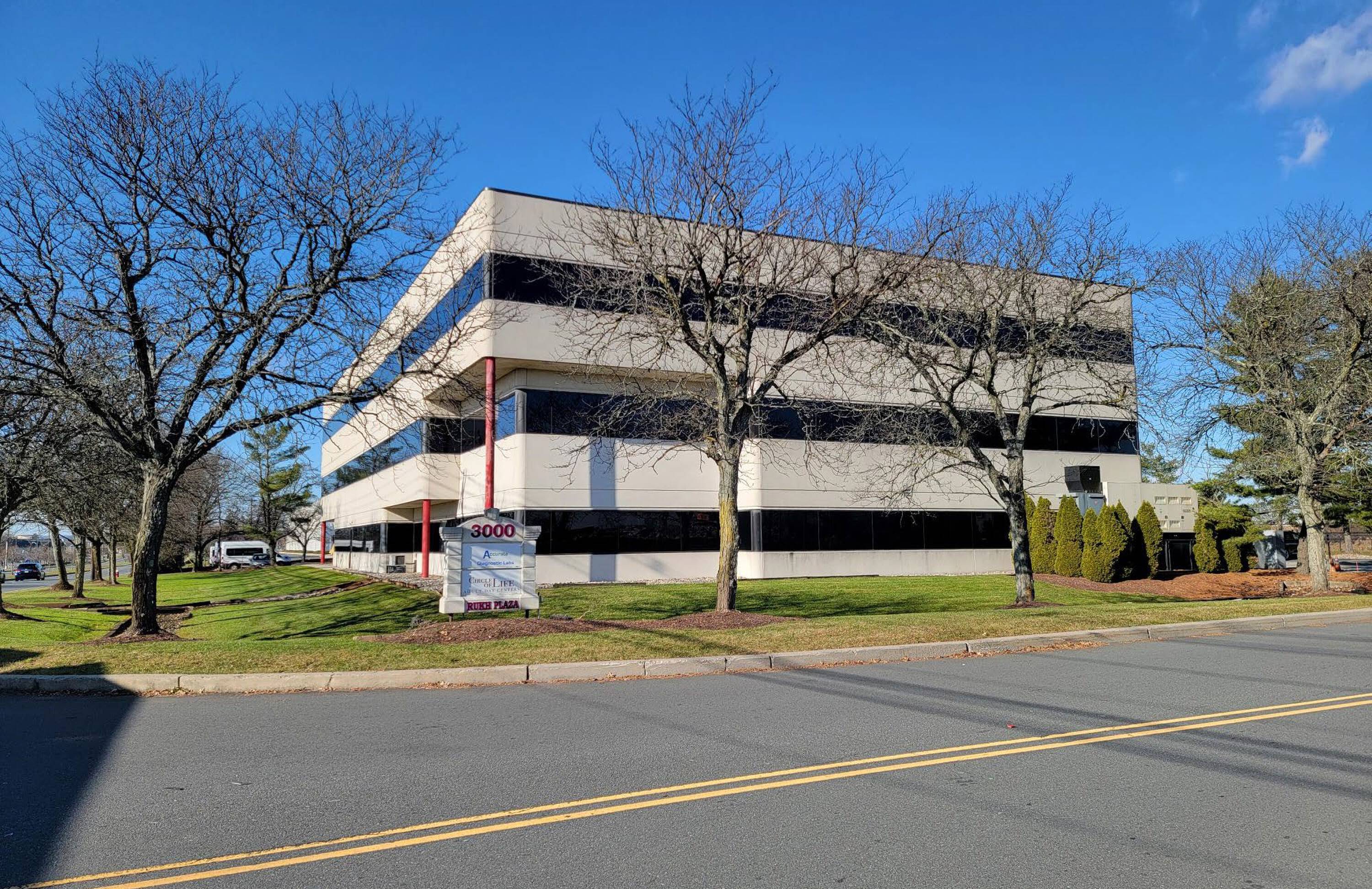 3000 Hadley Rd, South Plainfield, NJ 07080