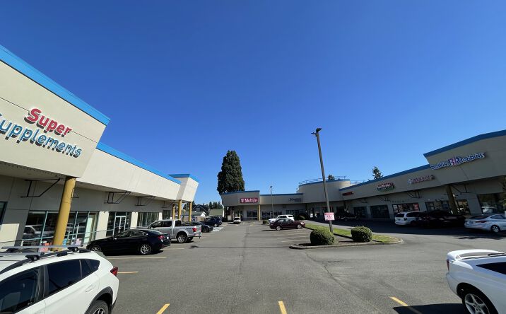 Pictures of Retail property located at 480-498 Lancaster Dr NE, Salem, OR 97301 for lease - image #1