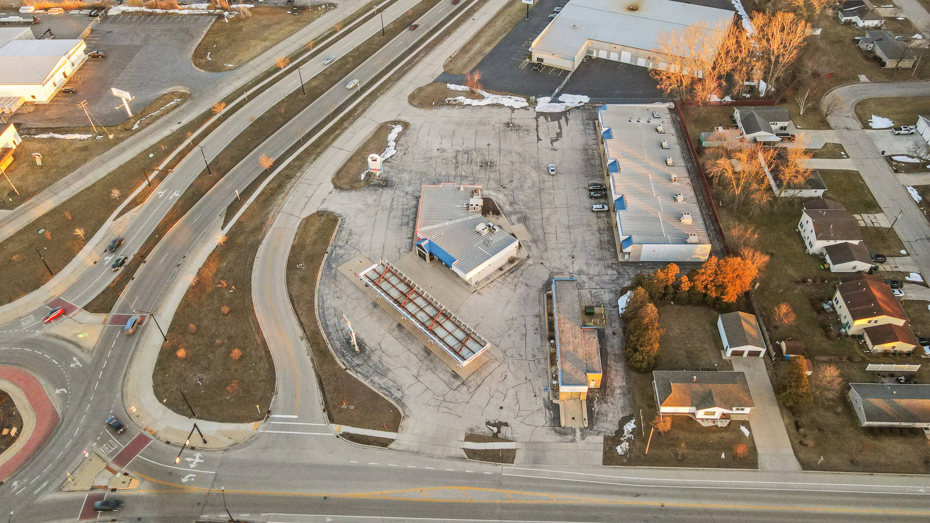 1845 Velp Ave, Green Bay, WI 54303