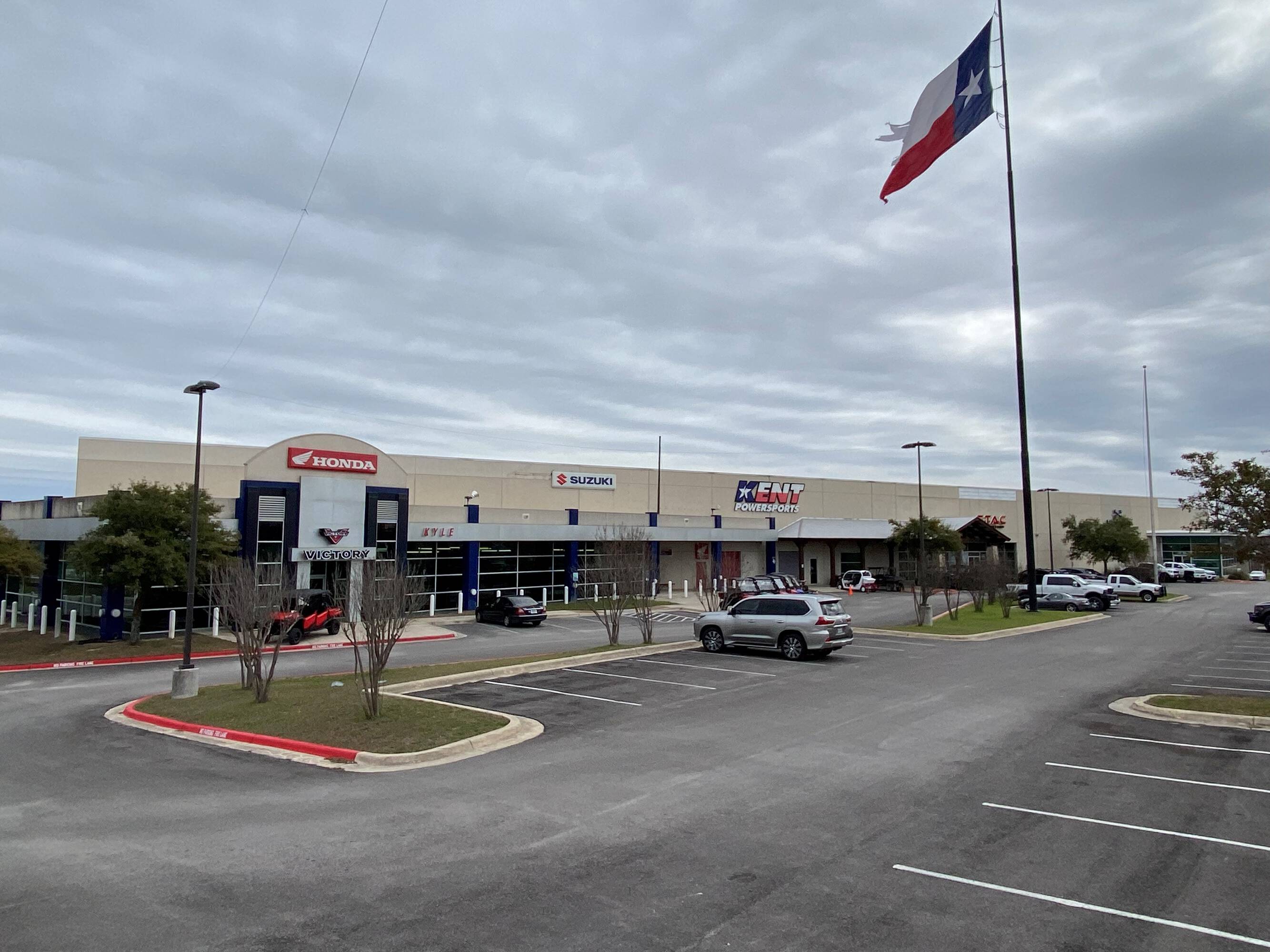 21015 I-35, Kyle, TX 78640 | Crexi.com